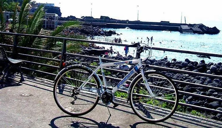 Tra L'Etna E Il Mare B&B Katanya