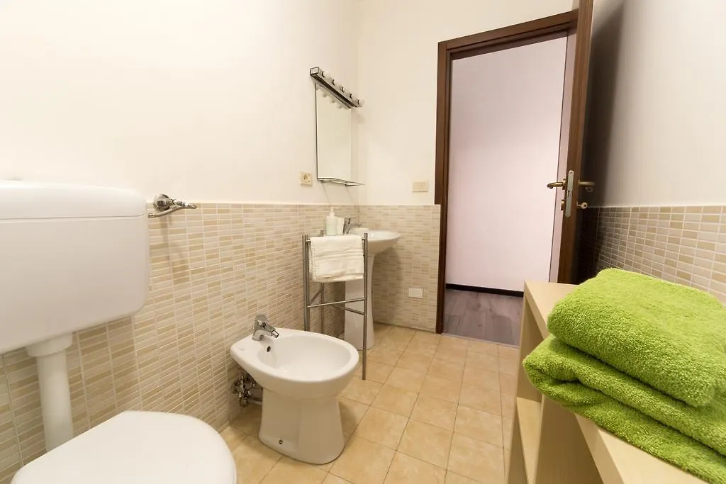 Tra L'Etna E Il Mare B&B Katanya 3*,