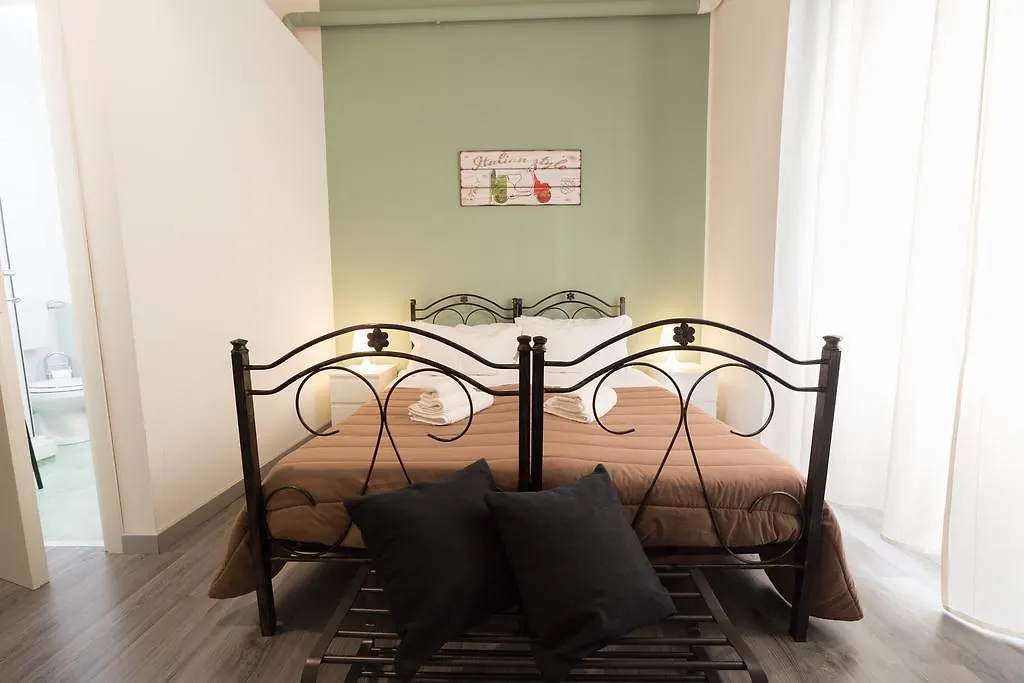 Oda ve Kahvaltı Tra L'Etna E Il Mare B&B Katanya