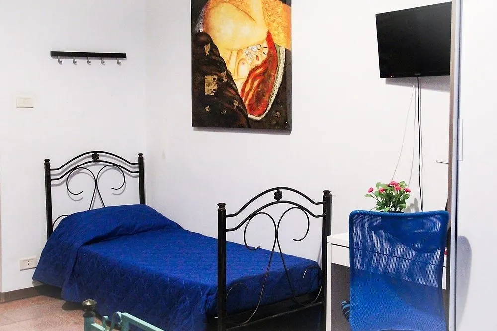 Oda ve Kahvaltı Tra L'Etna E Il Mare B&B Katanya