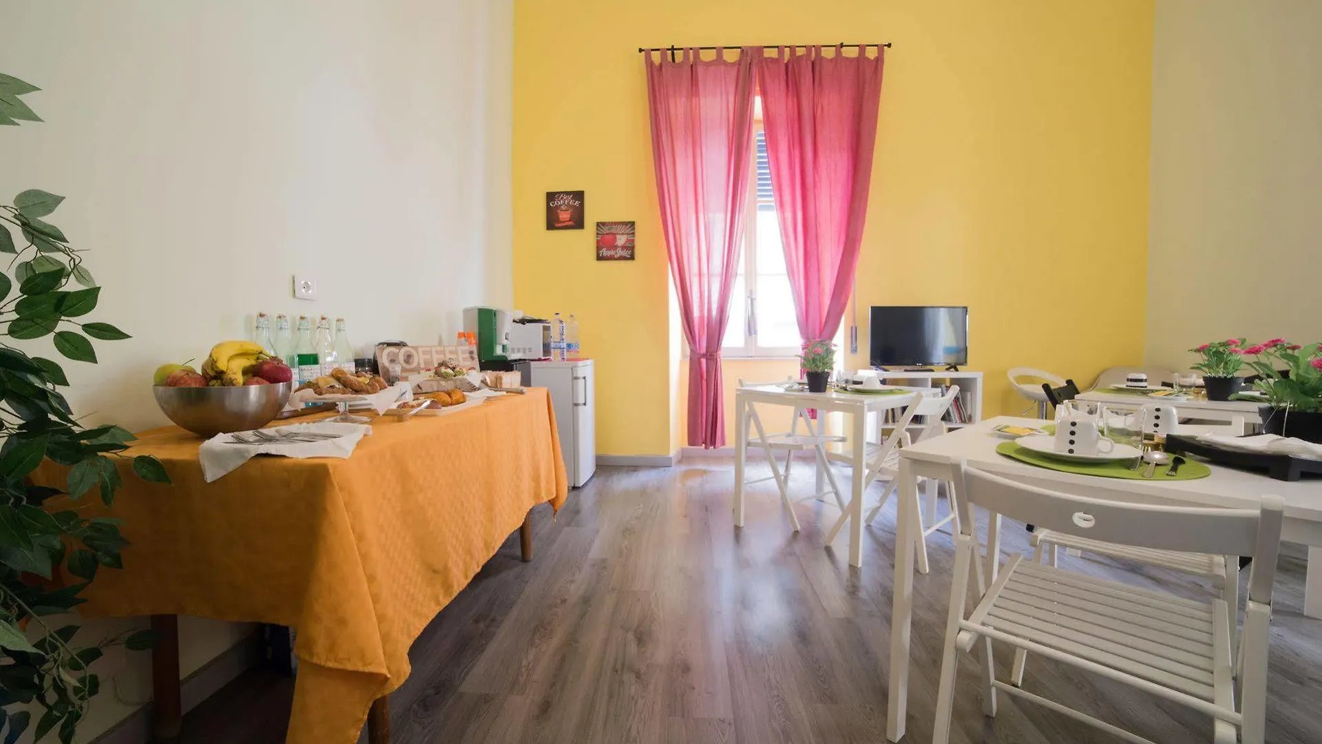 Tra L'Etna E Il Mare B&B Katanya İtalya