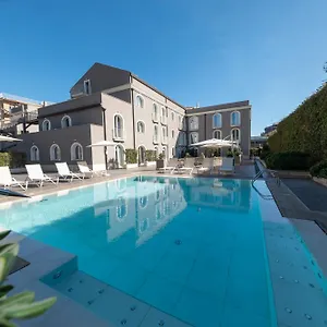 Otel Airone