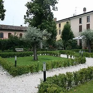 https://hotel-il-gelso.it-lombardy.com